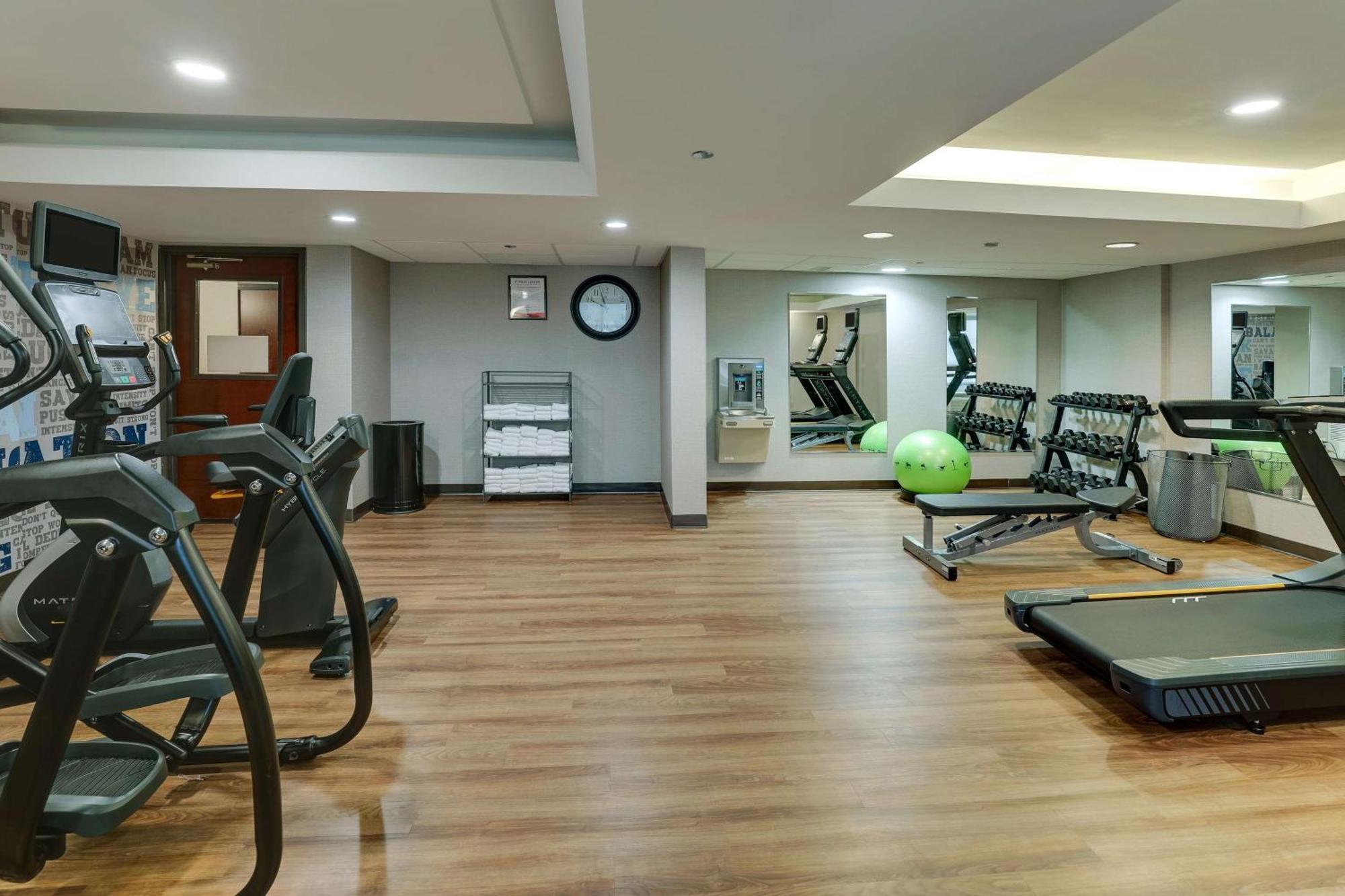 Drury Inn & Suites St Joseph Saint Joseph Bagian luar foto