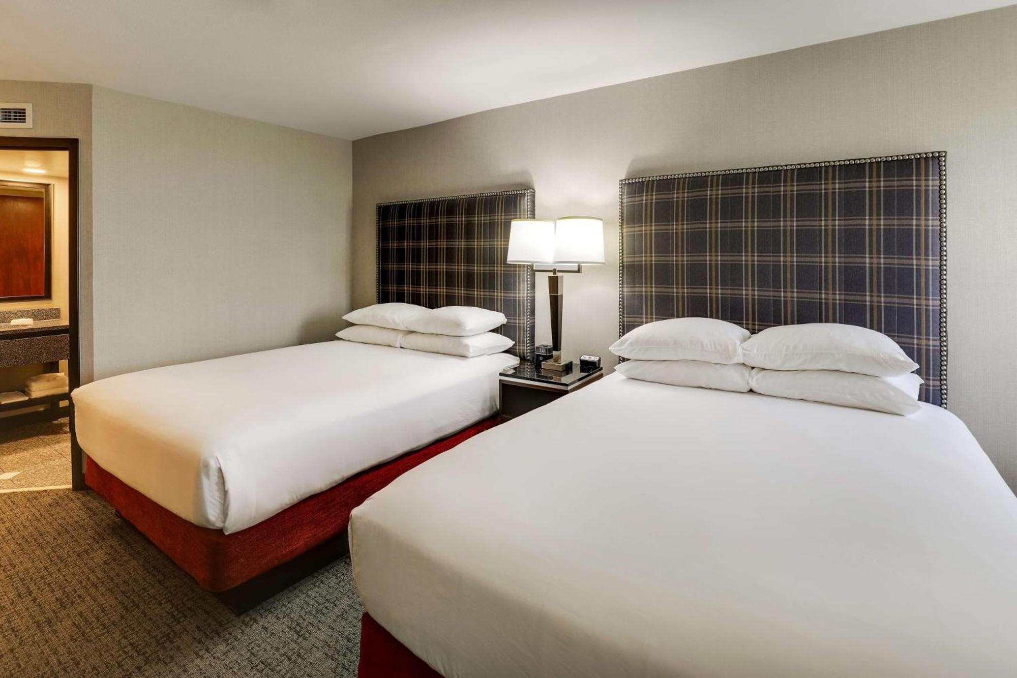 Drury Inn & Suites St Joseph Saint Joseph Bagian luar foto