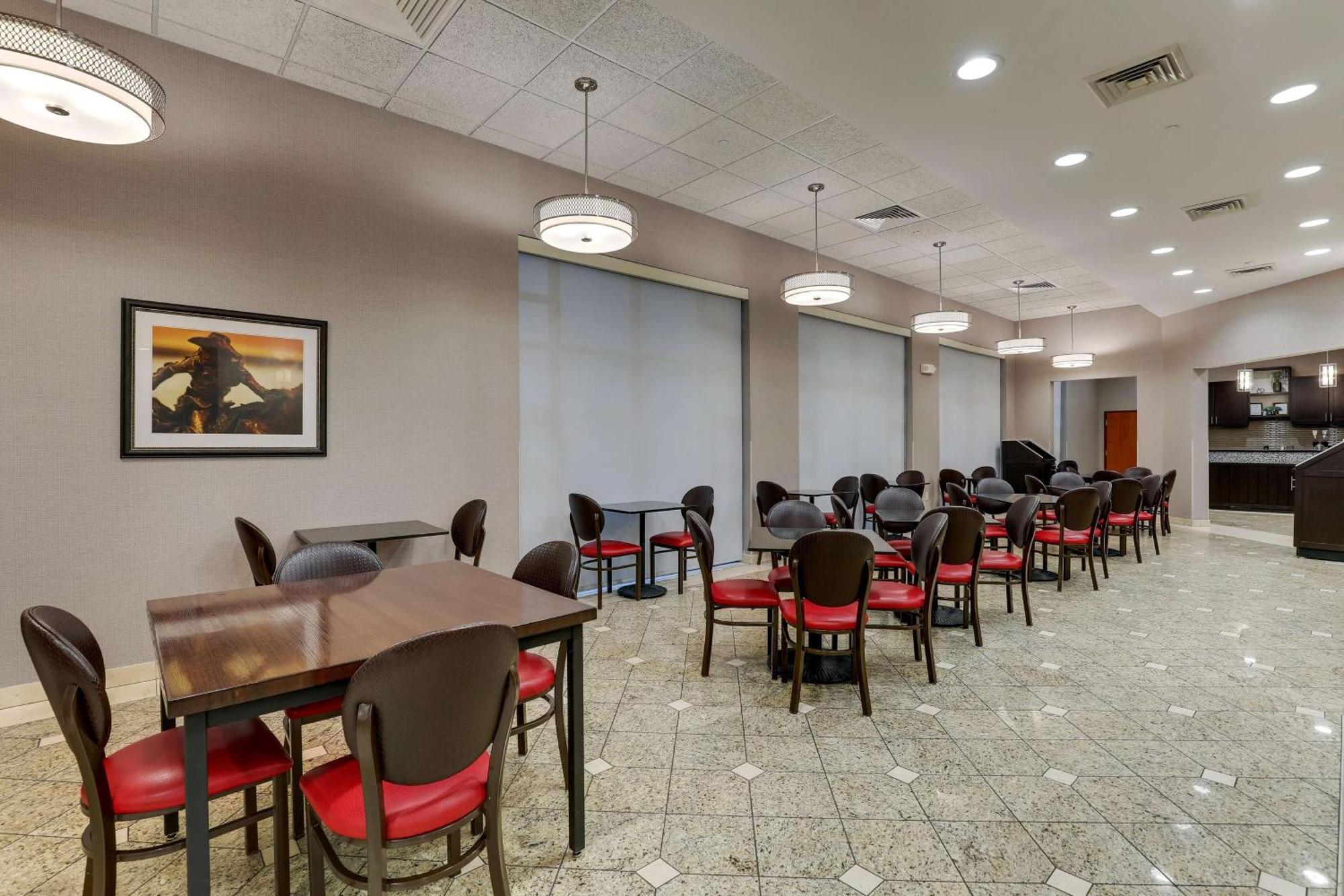 Drury Inn & Suites St Joseph Saint Joseph Bagian luar foto